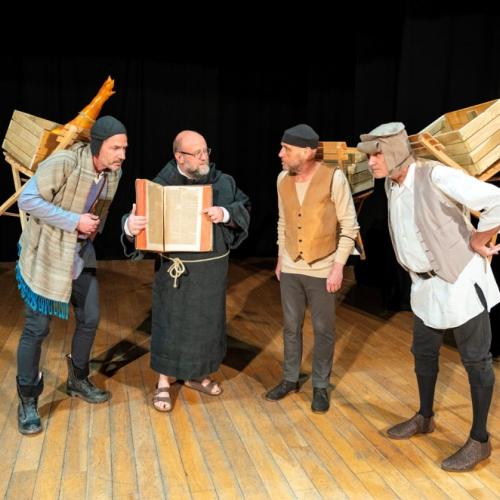 Il Teatro Incerto si fa in quattro per il debutto di Guarnerius