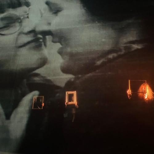 Negli intervalli&nbsp;della Maratona iNFERNO_ pURGATORIO_ pARADISO,&nbsp;gli amici de&nbsp;Il vecchio tram, Allegria e Santa Chiara&nbsp;aspettano&nbsp;gli spettatori