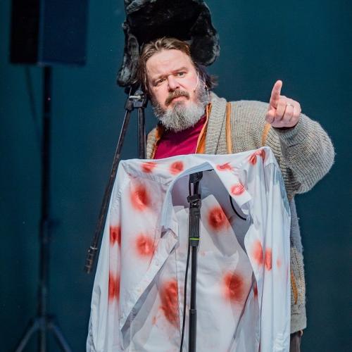 Ultimissimi posti per 'La Valigia.&nbsp;In viaggio con Dovlaton'&nbsp;di Giuseppe Battiston