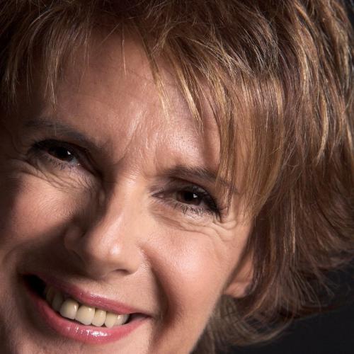 Lella Costa e le &ldquo;Questioni di cuore&rdquo;