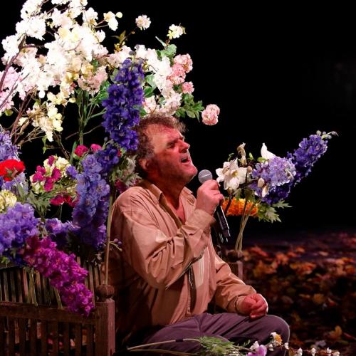 #2 L&rsquo;iperteatro (lezione attorno a La gioia di Pippo Delbono) &egrave; il secondo appuntamento di La Scuola dello sguardo