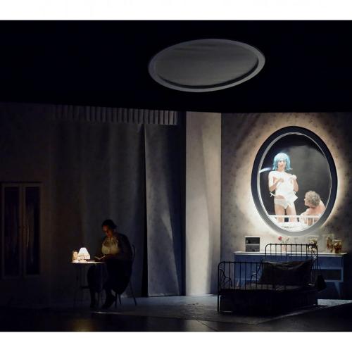 Se non sporca il mio pavimento &ndash; un m&egrave;lo