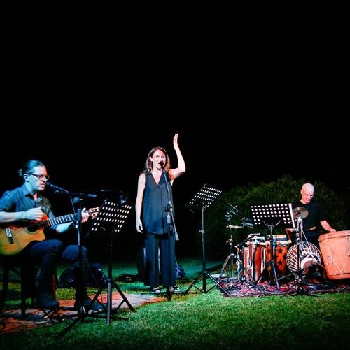 Oscuro, Samek, Sgobino / Tiempo detenido