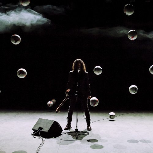 Babilonia Teatri / RAMY. The voice of Revolution