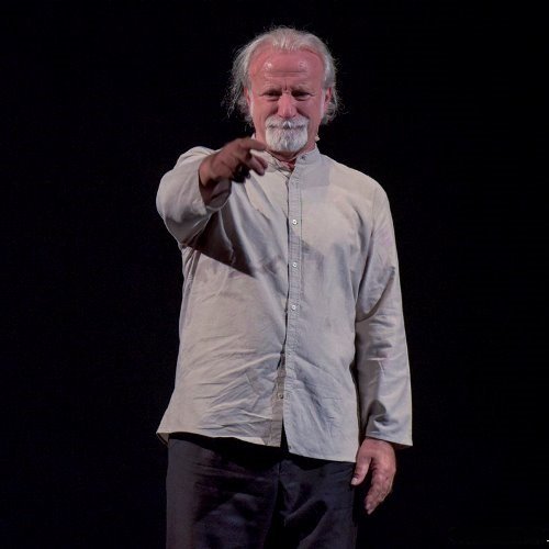 Roberto Anglisani / Ribellione